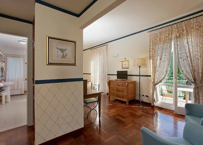 Relais Pomela Hotel 4*